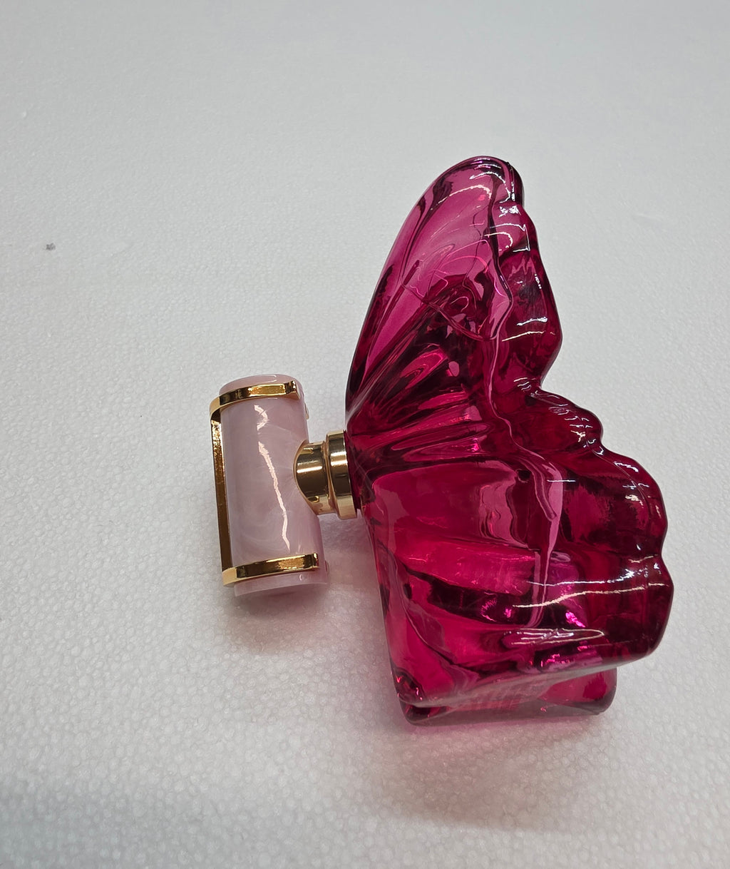 Perfume. La Bomba. carolina herrera